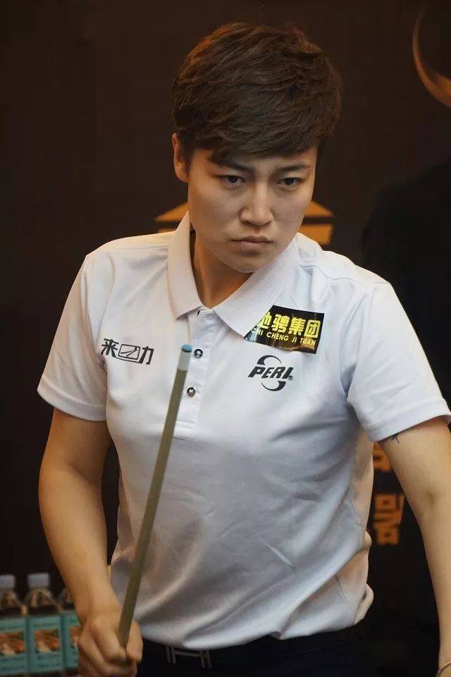 在中场安排 在中场安排