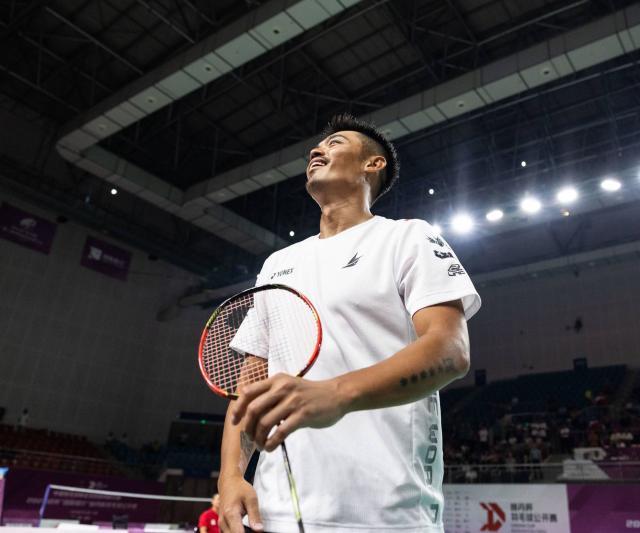 初期表现不 初期表现不