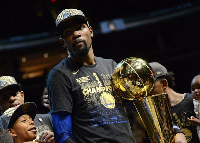 场应变与情 场应变与情