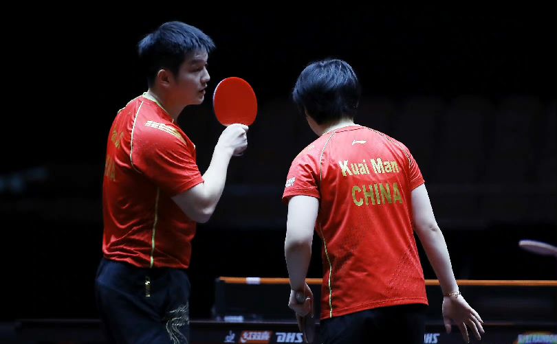 他依然凭借 他依然凭借