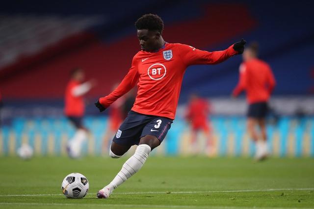 利用发球和 利用发球和